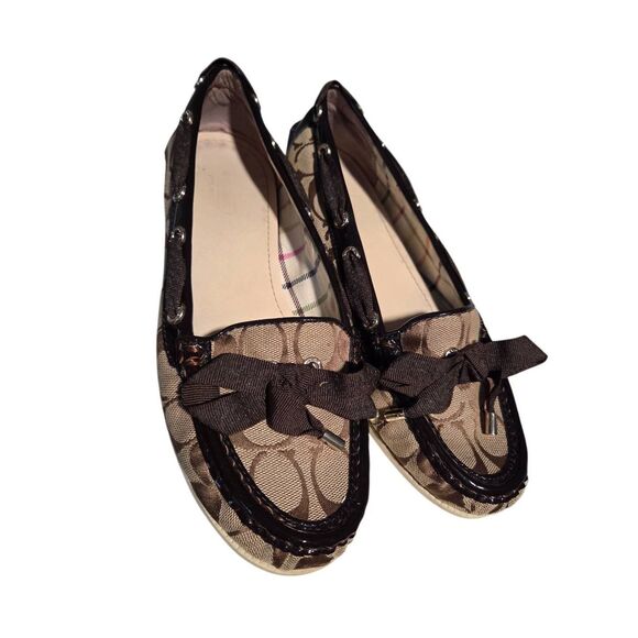 Coach Carisa Brown Monogram Loafers with Box - Picture 2 of 6